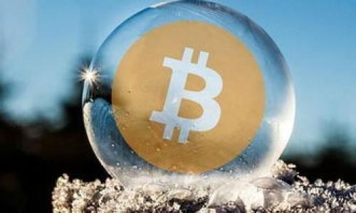 香港金融管理局对区块链技术的探索与应用

香港金融管理局, 区块链技术, 金融创新/guanjianci

引言
近年来，区块链技术作为一种新型的分布式记账技术，逐渐引起了金融行业的广泛关注。在这一浪潮中，香港金融管理局（Hong Kong Monetary Authority, HKMA）作为香港特区的中央银行，积极探索区块链技术的应用潜力。本文将深入探讨香港金融管理局在区块链领域的探索与应用情况，分析其带来的金融创新与挑战。

香港金融管理局的背景与职能
香港金融管理局成立于1993年，负责维护香港金融体系的稳定、发钞及外汇储备管理等。作为香港的金融监管机构，HKMA不仅需要确保金融市场的安全与高效，还需推动金融科技的创新发展。
在这一背景下，HKMA逐渐将区块链技术纳入其研究与应用的视野。通过整合区块链的特性，HKMA希望提高金融服务的效率、透明度以及安全性。

香港金融管理局对区块链的具体探索
HKMA对区块链技术的探索主要体现在几个方面：
ul
li与业界合作共建数字货币研究项目，评估CBDC（中央银行数字货币）的潜在实施方案。/li
li推动区块链技术在跨境支付领域的应用，以降低交易成本并提高交易速度。/li
li支持金融机构在内部流程、合规管理等方面的区块链应用探索。/li
/ul

区块链促进金融创新的潜力
区块链技术的去中心化特性使得交易更加透明并具更高的安全性。这种特性为金融行业带来了许多创新的可能性，例如：
ul
li降低跨境支付的成本和时间，通过智能合约实现自动化的交易流程。/li
li在资管、借贷等领域应用区块链技术，提升资产的流动性和交易效率。/li
li通过去中心化金融（DeFi）平台，为未被充分服务的人群提供金融服务。/li
/ul

HKMA的区块链项目案例分析：商业银行与金融科技公司合作
在区块链的探索中，HKMA与多家商业银行以及金融科技公司开展了合作项目，例如“e-HKD”项目。该项目旨在探索香港发行官方数字货币的可能性，提升香港在国际金融市场的地位。
通过与业界合作，HKMA不仅提高了自身在区块链技术上的知识储备，还促进了香港金融市场的整体创新活力。

面临的挑战与合规问题
尽管区块链技术具有巨大的潜力，但在推广与应用中也面临诸多挑战。例如：信息安全、合规性、技术标准化等问题。
HKMA在实施区块链技术时，必须确保其符合监管框架，保障用户的隐私和数据安全。同时，制定统一的行业标准也是推动区块链技术广泛应用的关键。

未来展望与结论
香港金融管理局的区块链技术探索不仅是对金融创新的一种追求，更是对未来数字经济发展的积极响应。随着技术的不断成熟，HKMA有望在推动金融行业转型升级的过程中扮演更加重要的角色。
未来，我们期待看到香港在区块链技术的应用上取得更多积极的进展，为全球金融体系的可持续发展贡献力量。

可能相关的问题

问题1：HKMA如何评估区块链技术在金融服务中的应用潜力？
HKMA通过开展多项研究和与行业内外部专家的合作，来评估区块链技术在金融服务中的应用潜力。他们采取了以下几种方式：
ul
li参与全球性区块链会议，与国际组织及其他金融机构交流，学习先进经验。/li
li开展市场调研，通过问卷和访谈的方式了解行业需求和技术门槛。/li
li建立实验室与测试平台，允许不同金融机构测试区块链应用的可行性。/li
/ul
通过这些方式，HKMA不仅收集了大量的数据，还为香港未来的金融科技发展提供了基于事实的建议。

问题2：区块链技术在香港金融市场面临的主要障碍有哪些？
尽管区块链技术展现出令人期待的前景，但在实际应用中，仍面临多重障碍：
ul
li技术成熟度不足，部分区块链解决方案尚未达到商业应用要求的性能与稳定性。/li
li合规挑战，香港的金融监管法规需要及时更新以应对区块链带来的新问题。/li
li缺乏标准化，行业内各方对于区块链技术的使用标准未统一，导致互操作性差。/li
/ul
每一种障碍都需要通过政策引导、行业自律及合作共识加以克服，才能真正实现区块链在金融市场的广泛应用。

问题3：HKMA如何确保区块链项目符合监管要求？
HKMA在推进区块链项目时十分注重合规性，他们采取了一系列措施确保项目符合监管要求：
ul
li设置专门的监管框架，针对区块链项目的各个环节进行全面评估。/li
li与金融机构沟通，提供技术指导和政策解读，确保他们在项目设计及实施时符合监管标准。/li
li定期审查和更新监管政策以适应区块链技术的发展变化。/li
/ul
通过这些措施，HKMA确保了监管的前瞻性与灵活性，同时也维护了金融市场的稳定性。

问题4：如何看待区块链对传统金融行业的影响？
区块链技术对传统金融行业的影响是深远的。首先，它推动了金融服务的去中介化，降低了交易成本。许多传统金融机构可能因此面临业务模式的转型挑战。
其次，区块链技术带来的透明度能够增强行业的信任基础，这对减少金融欺诈和提高交易安全性非常关键。同时，区块链的去中心化特性使得小微企业、个体商户在金融服务上获得更多机会。
尽管区块链技术会对现有金融系统造成影响，但也为金融创新提供了新动力。传统金融机构需要积极拥抱这一变化，寻求可持续发展的新路径。

问题5：未来区块链技术将如何与人工智能等新兴技术结合？
区块链技术与人工智能（AI）等其他新兴技术的结合，可能会产生协同效应，推动金融服务的进一步创新：
ul
liAI可以帮助分析区块链上生成的大量数据，发现潜在的市场机会。/li
li智能合约可以与AI算法结合，自动执行复杂的交易条件，提高效率与准确性。/li
li在身份验证与保护用户隐私方面，AI与区块链的结合可以提升安全性，降低欺诈风险。/li
/ul
未来，区块链与AI等新兴技术的融合将带来颠覆性的金融创新，推动金融服务走向更加智能和高效的新时代。